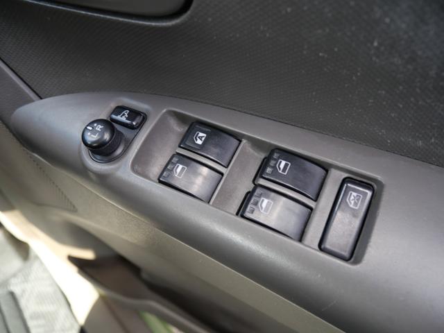 タント 　スローパー　リヤシート付仕様　ＣＤ　キーレスエントリー　ライトレベル調節　電動格納ミラー　プライバシーガラス　セキュリティ　ドライブレコーダー（12枚目）