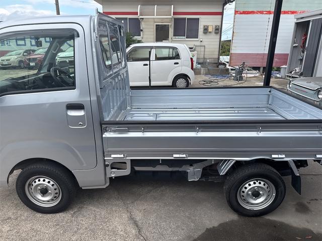ハイゼットトラック スタンダード　農用スペシャル　４ＷＤ　マニュアル車　デフロック　エアバック　アイドリングストップ（5枚目）