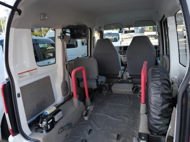 エブリイワゴン 　車いす移動車　エアコン　パワーステアリング　パワーウィンドウ　ライトレベル調節　ラジオ　ドライブレコーダー（22枚目）