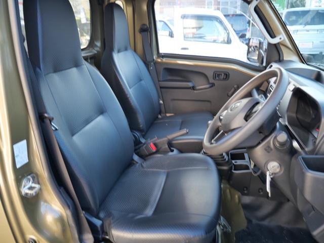 ハイゼットトラック ジャンボ セレクト4WD車 エアコン パワーステアリング Wエアバッグ ラジオ 三方開 荷台マット(26枚目)