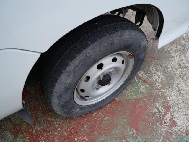 ハイゼットトラック エアコン・パワステ スペシャル セレクト4WD車 エアコン パワーステアリング ラジオ ライトレベル調節 三方開 荷台マット 荷台ガード 記録簿(14枚目)