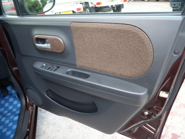 アルトラパン G スマートキー プッシュスタート ライトレベル調節 CD プライバシーガラス 記録簿 エアコン パワーステアリング パワーウィンドウ(12枚目)