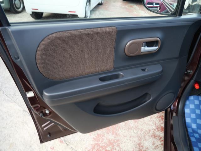 アルトラパン G スマートキー プッシュスタート ライトレベル調節 CD プライバシーガラス 記録簿 エアコン パワーステアリング パワーウィンドウ(14枚目)