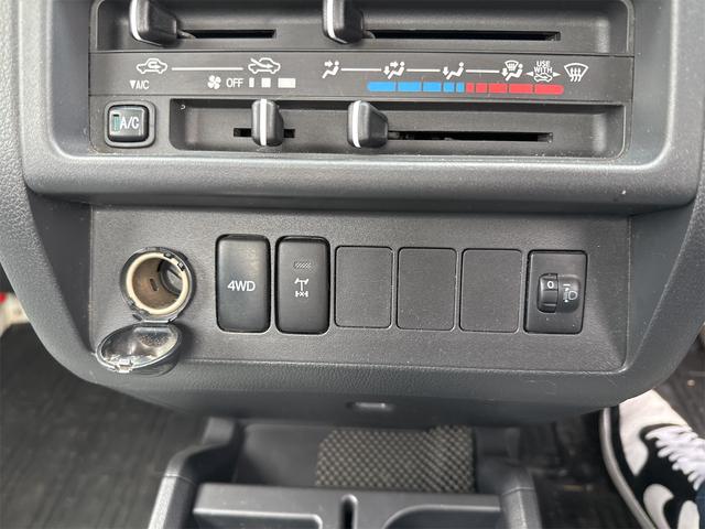 ハイゼットトラック スタンダード 農用スペシャル 4WD デフロック 作業灯 エアコン ラジオ(26枚目)