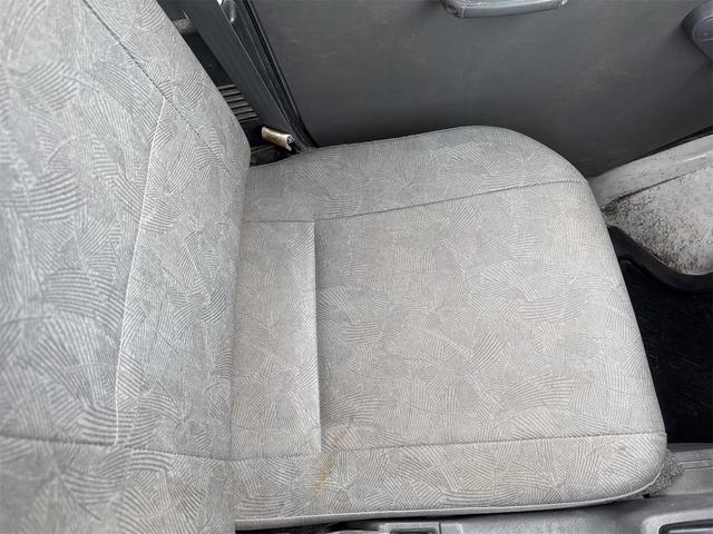 ミニキャブトラック Vタイプ 4WD オートマ エアコン(14枚目)