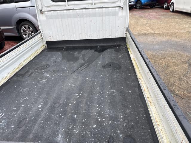 ミニキャブトラック Vタイプ 4WD オートマ エアコン(18枚目)