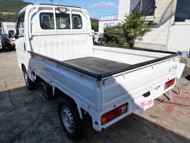 アクティトラック ＳＤＸ　４ＷＤ　パワーステアリング　三方開　荷台マット　荷台ガード　作業灯　ラジオ（7枚目）