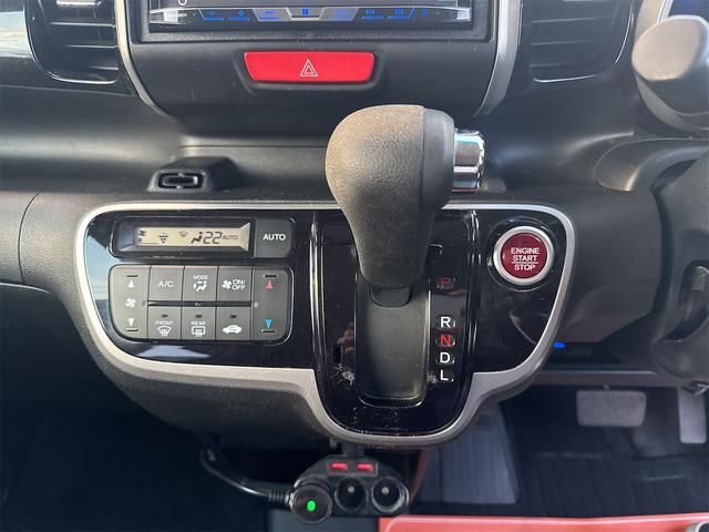 N-BOXカスタム G SSパッケージ あんしんパッケージ・衝突軽減ブレーキ・両側パワードア HIDヘッドライト ディスプレイオーディオ Bluetooth CD ETC ドラレコ(11枚目)