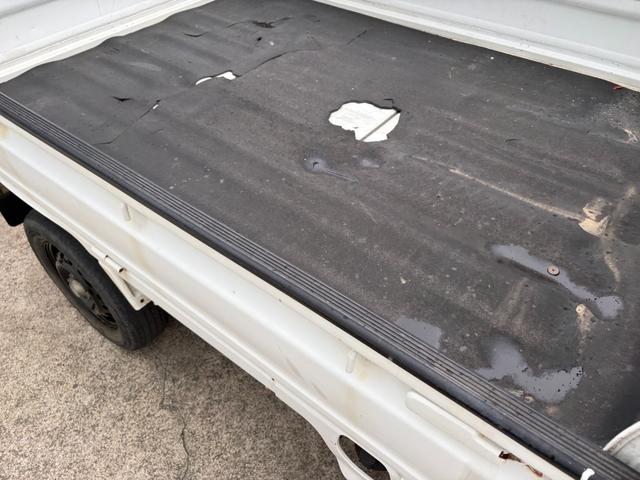 アクティトラック アタック　デフロック付きフルタイム４ＷＤ車　作業灯　ＣＤ　エアコン　パワーステアリング　パワーウィンドウ　エアバッグ　キーレスエントリー　パワーウィンドウ（12枚目）