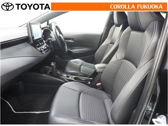 カローラツーリング ハイブリッド　ダブルバイビー　衝突被害軽減システム　メモリーナビ　フルセグ　ＥＴＣ　バックカメラ　ドラレコ　キーレス　スマートキー　盗難防止装置（12枚目）