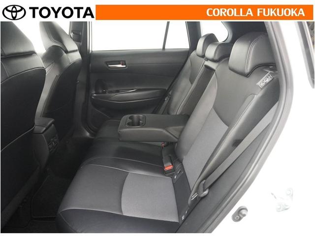 カローラクロス ハイブリッド　Ｚ　衝突被害軽減システム　４ＷＤ　メモリーナビ　フルセグ　ＥＴＣ　バックカメラ　ドラレコ　キーレス　スマートキー　盗難防止装置（13枚目）