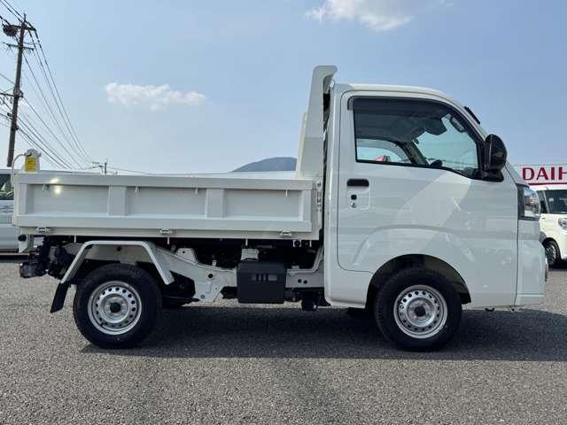 ハイゼットトラック 多目的ダンプ　トラック　６６０　多目的ダンプＰＴＯ式３方開　スマートアシスト　４ＷＤ　軽トラック　軽ダンプ　５速ミッション車　デフロック　禁煙車、保証付き（9枚目）
