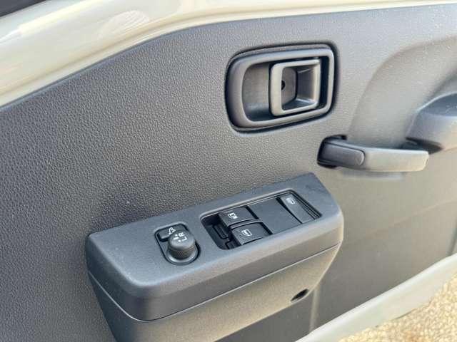 ハイゼットトラック 多目的ダンプ　トラック　６６０　多目的ダンプＰＴＯ式３方開　スマートアシスト　４ＷＤ　軽トラック　軽ダンプ　５速ミッション車　デフロック　禁煙車、保証付き（33枚目）
