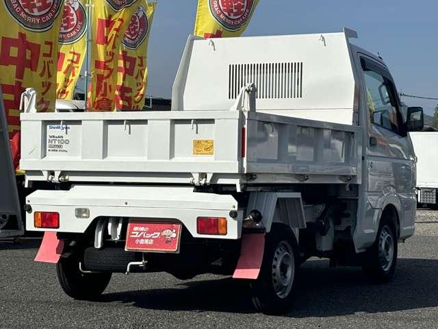 ＮＴ１００クリッパートラック 　多目的ダンプ　５速ミッション　軽トラック　軽ダンプ　タイヤ新品４本交換済　デフロック　４ＷＤ　Ｗエアバック　保証付き（16枚目）
