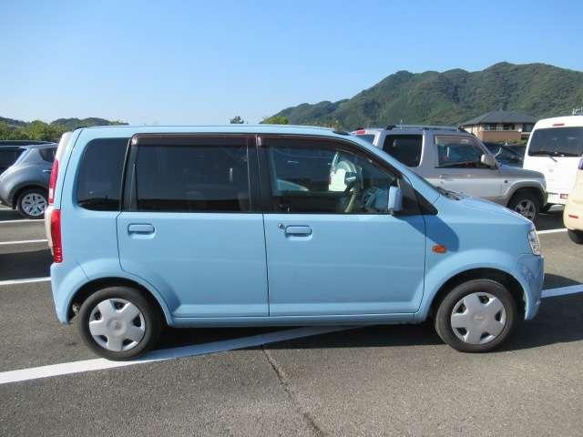 オッティ Ｓ　キーレス　ＣＤオーディオ　電動格納ミラー　運転席エアバック　助手席エアバック　パワーステアリング　エアコン　ベンチシート　パワーウィンドウ（3枚目）