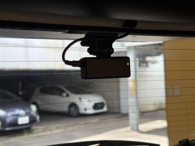 ヤリスクロス ハイブリッドＺ　フルセグ　メモリーナビ　ミュージックプレイヤー接続可　バックカメラ　衝突被害軽減システム　ＥＴＣ　ドラレコ　ＬＥＤヘッドランプ　ワンオーナー　記録簿（25枚目）