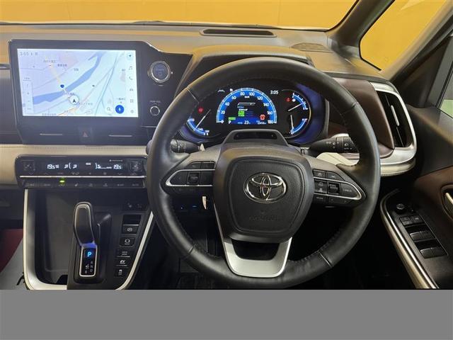 ノア ハイブリッドＺ　フルセグ　メモリーナビ　ＤＶＤ再生　ミュージックプレイヤー接続可　バックカメラ　衝突被害軽減システム　ＥＴＣ　ドラレコ　両側電動スライド　ＬＥＤヘッドランプ　乗車定員７人　３列シート　ワンオーナー（20枚目）