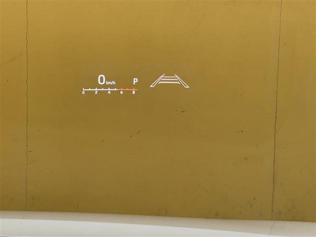 ノア ハイブリッドＺ　フルセグ　メモリーナビ　ＤＶＤ再生　ミュージックプレイヤー接続可　バックカメラ　衝突被害軽減システム　ＥＴＣ　ドラレコ　両側電動スライド　ＬＥＤヘッドランプ　乗車定員７人　３列シート　ワンオーナー（22枚目）