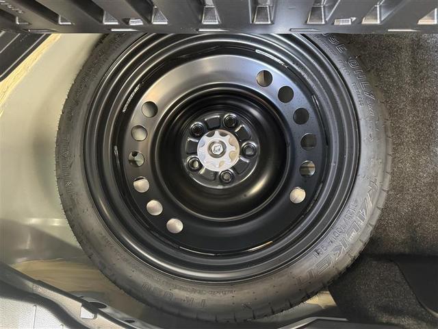 ノア ハイブリッドＺ　フルセグ　メモリーナビ　ＤＶＤ再生　ミュージックプレイヤー接続可　バックカメラ　衝突被害軽減システム　ＥＴＣ　ドラレコ　両側電動スライド　ＬＥＤヘッドランプ　乗車定員７人　３列シート　ワンオーナー（38枚目）