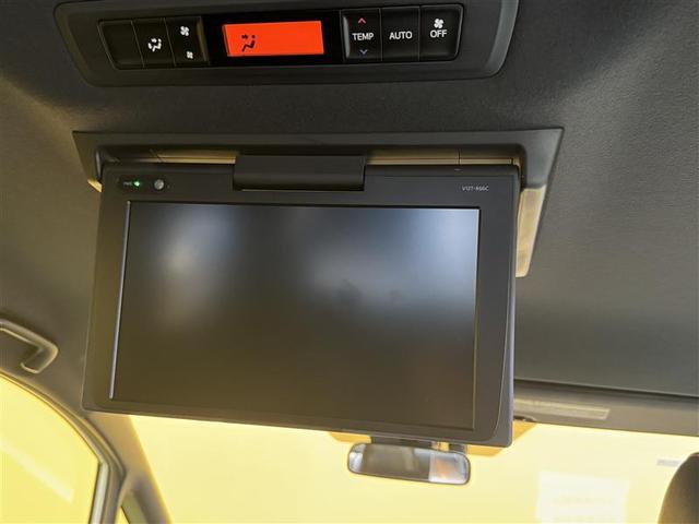 エスクァイア ハイブリッドGi ブラックテーラード フルセグ メモリーナビ DVD再生 ミュージックプレイヤー接続可 後席モニター バックカメラ 衝突被害軽減システム ETC 両側電動スライド LEDヘッドランプ 乗車定員7人 3列シート ワンオーナー(6枚目)