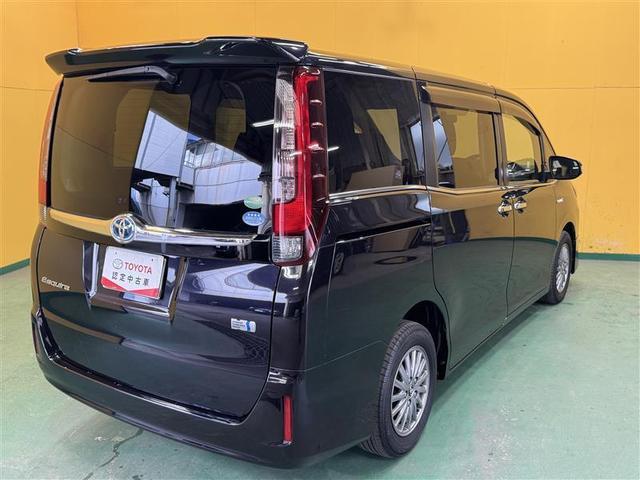 お支払い方法や自動車保険、メンテナンス等、お車に関するご相談は、お気軽に店舗スタッフへお問い合わせください。