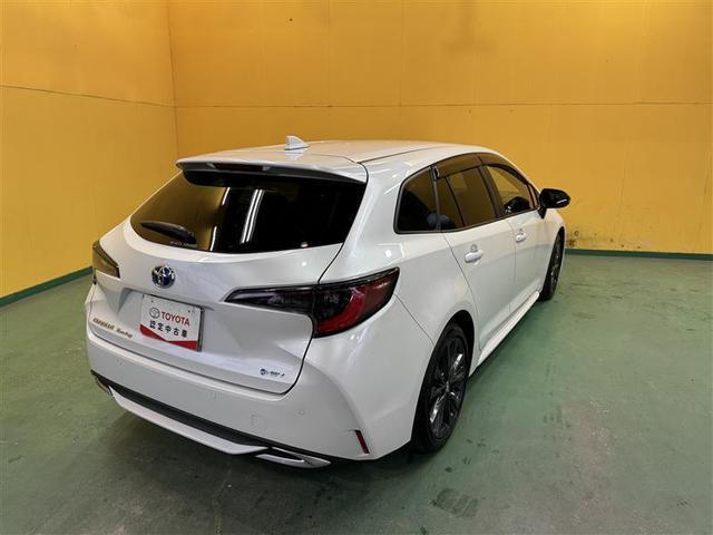 カローラツーリング ハイブリッド　ダブルバイビー　フルセグ　メモリーナビ　ミュージックプレイヤー接続可　バックカメラ　衝突被害軽減システム　ＥＴＣ　ドラレコ　ＬＥＤヘッドランプ　ワンオーナー（7枚目）