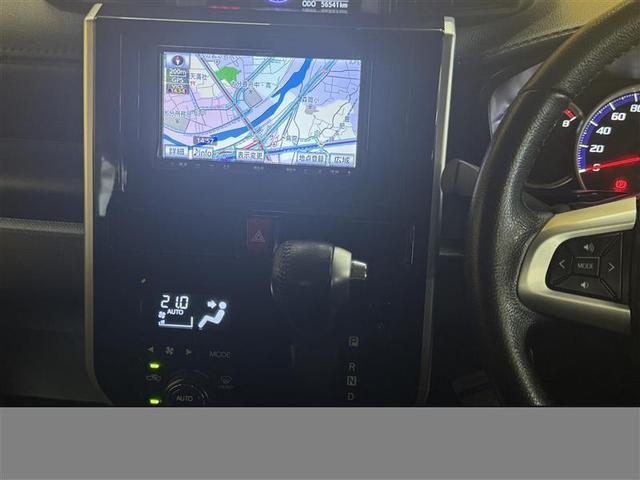 ルーミー カスタムＧ－Ｔ　フルセグ　メモリーナビ　ＤＶＤ再生　ミュージックプレイヤー接続可　後席モニター　バックカメラ　衝突被害軽減システム　ＥＴＣ　ドラレコ　両側電動スライド　ＬＥＤヘッドランプ　ワンオーナー（9枚目）