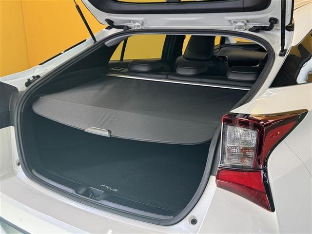 プリウス Ａプレミアム　フルセグ　メモリーナビ　ＤＶＤ再生　ミュージックプレイヤー接続可　バックカメラ　衝突被害軽減システム　ＥＴＣ　ドラレコ　ＬＥＤヘッドランプ　ワンオーナー（14枚目）