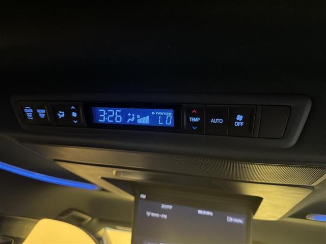 アルファードハイブリッド Ｓ　タイプゴールドＩＩＩ　４ＷＤ　フルセグ　メモリーナビ　ＤＶＤ再生　ミュージックプレイヤー接続可　後席モニター　バックカメラ　衝突被害軽減システム　ＥＴＣ　両側電動スライド　ＬＥＤヘッドランプ　乗車定員７人　３列シート（13枚目）