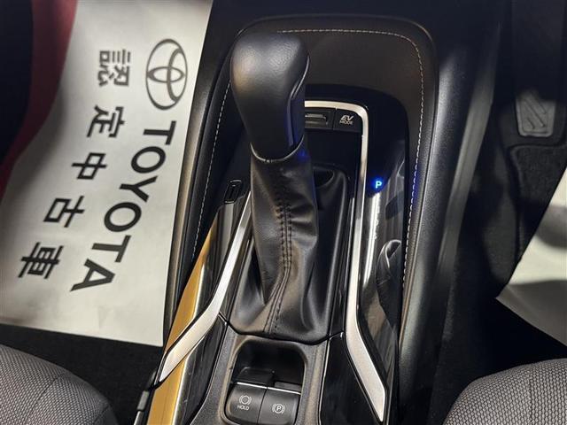 カローラツーリング ハイブリッド　Ｇ　フルセグ　メモリーナビ　ミュージックプレイヤー接続可　バックカメラ　衝突被害軽減システム　ＥＴＣ　ドラレコ　ＬＥＤヘッドランプ　ワンオーナー（18枚目）