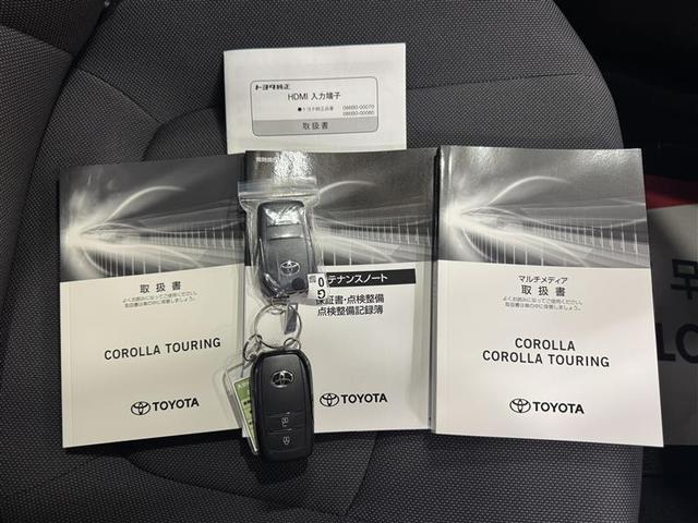 カローラツーリング ハイブリッド　Ｇ　フルセグ　メモリーナビ　ミュージックプレイヤー接続可　バックカメラ　衝突被害軽減システム　ＥＴＣ　ドラレコ　ＬＥＤヘッドランプ　ワンオーナー（26枚目）