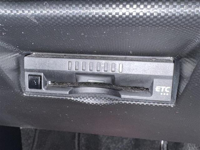 ライズ Ｚ　フルセグ　メモリーナビ　ＤＶＤ再生　ミュージックプレイヤー接続可　バックカメラ　衝突被害軽減システム　ＥＴＣ　ＬＥＤヘッドランプ　ワンオーナー　アイドリングストップ（18枚目）