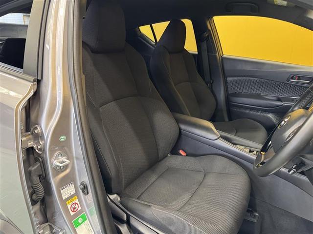 Ｃ－ＨＲ Ｓ　フルセグ　メモリーナビ　ＤＶＤ再生　ミュージックプレイヤー接続可　バックカメラ　衝突被害軽減システム　ＥＴＣ　ドラレコ　ワンオーナー　記録簿（6枚目）