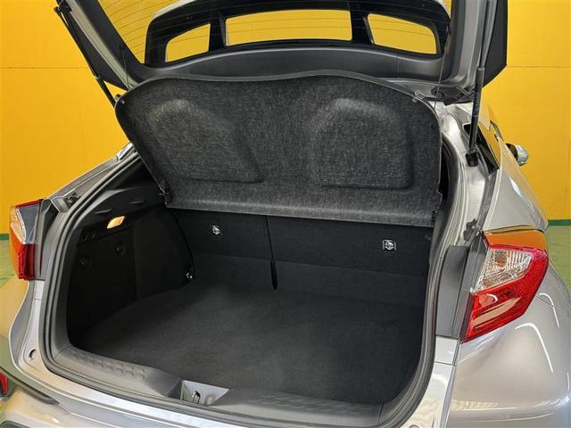 Ｃ－ＨＲ Ｓ　フルセグ　メモリーナビ　ＤＶＤ再生　ミュージックプレイヤー接続可　バックカメラ　衝突被害軽減システム　ＥＴＣ　ドラレコ　ワンオーナー　記録簿（8枚目）