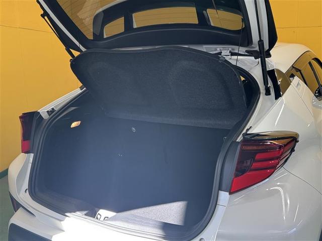 Ｃ－ＨＲ Ｇ　メモリーナビ　ミュージックプレイヤー接続可　バックカメラ　衝突被害軽減システム　ＥＴＣ　ＬＥＤヘッドランプ　ワンオーナー　記録簿（8枚目）