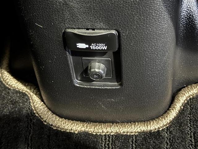 アクア Ｚ　フルセグ　ＤＶＤ再生　ミュージックプレイヤー接続可　バックカメラ　衝突被害軽減システム　ＥＴＣ　ドラレコ　ＬＥＤヘッドランプ　ワンオーナー（24枚目）