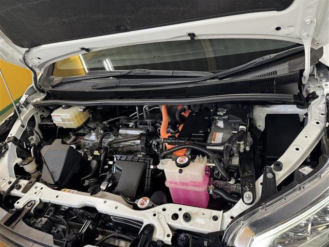 ノア ハイブリッドSi ダブルバイビーIII フルセグ メモリーナビ DVD再生 ミュージックプレイヤー接続可 後席モニター バックカメラ 衝突被害軽減システム ETC ドラレコ 両側電動スライド LEDヘッドランプ 乗車定員7人 3列シート(28枚目)