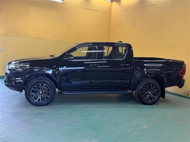 ハイラックス Z GRスポーツ 4WD メモリーナビ ミュージックプレイヤー接続可 バックカメラ 衝突被害軽減システム LEDヘッドランプ アイドリングストップ ディーゼル(2枚目)