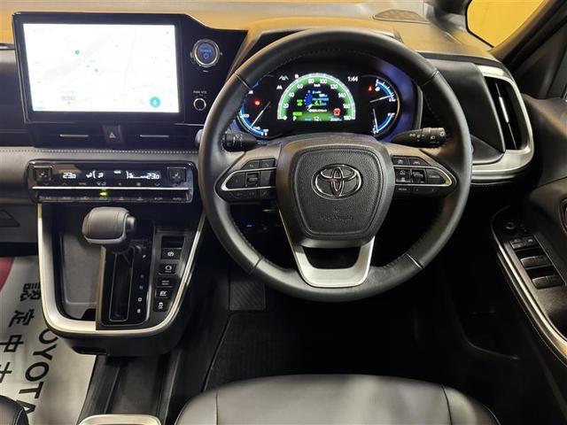 ノア ハイブリッドＳ－Ｚ　フルセグ　メモリーナビ　ＤＶＤ再生　ミュージックプレイヤー接続可　バックカメラ　衝突被害軽減システム　ＥＴＣ　ドラレコ　両側電動スライド　ＬＥＤヘッドランプ　乗車定員７人　３列シート　ワンオーナー（14枚目）