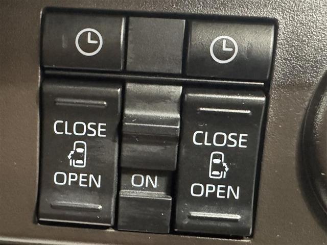 ルーミー Ｇ　フルセグ　メモリーナビ　ＤＶＤ再生　ミュージックプレイヤー接続可　バックカメラ　衝突被害軽減システム　ＥＴＣ　ドラレコ　両側電動スライド　ＬＥＤヘッドランプ　ワンオーナー　記録簿　アイドリングストップ（8枚目）