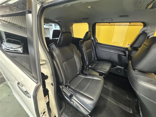 エスクァイア Gi フルセグ メモリーナビ DVD再生 ミュージックプレイヤー接続可 後席モニター バックカメラ ETC ドラレコ 両側電動スライド LEDヘッドランプ 乗車定員7人 3列シート 記録簿(8枚目)