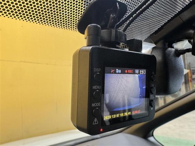 エスクァイア Gi フルセグ メモリーナビ DVD再生 ミュージックプレイヤー接続可 後席モニター バックカメラ ETC ドラレコ 両側電動スライド LEDヘッドランプ 乗車定員7人 3列シート 記録簿(23枚目)