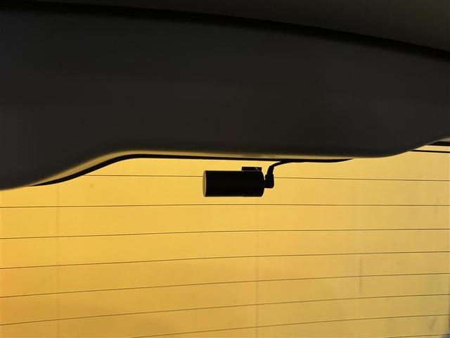 エスクァイア Gi フルセグ メモリーナビ DVD再生 ミュージックプレイヤー接続可 後席モニター バックカメラ ETC ドラレコ 両側電動スライド LEDヘッドランプ 乗車定員7人 3列シート 記録簿(24枚目)