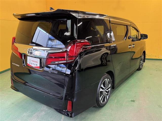 アルファード ２．５Ｓ　Ｃパッケージ　サンルーフ　メモリーナビ　ＤＶＤ再生　ミュージックプレイヤー接続可　後席モニター　バックカメラ　衝突被害軽減システム　ＥＴＣ　両側電動スライド　ＬＥＤヘッドランプ　乗車定員７人　３列シート（3枚目）