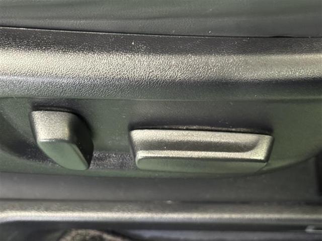 アルファード ２．５Ｓ　Ｃパッケージ　サンルーフ　メモリーナビ　ＤＶＤ再生　ミュージックプレイヤー接続可　後席モニター　バックカメラ　衝突被害軽減システム　ＥＴＣ　両側電動スライド　ＬＥＤヘッドランプ　乗車定員７人　３列シート（8枚目）