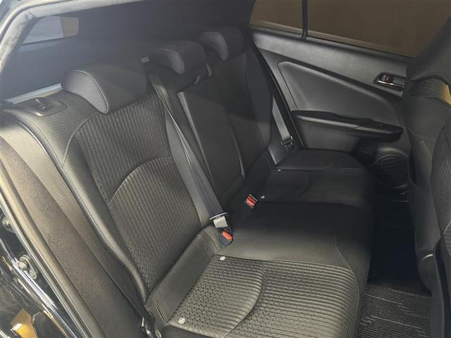 プリウス Ｓセーフティプラス　フルセグ　メモリーナビ　ＤＶＤ再生　ミュージックプレイヤー接続可　バックカメラ　衝突被害軽減システム　ＥＴＣ　ＬＥＤヘッドランプ　ワンオーナー（7枚目）