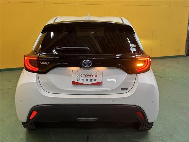 ヤリス ハイブリッドＺ　メモリーナビ　ＤＶＤ再生　ミュージックプレイヤー接続可　バックカメラ　衝突被害軽減システム　ＬＥＤヘッドランプ　ワンオーナー　記録簿（15枚目）