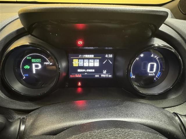 ヤリス ハイブリッドＺ　メモリーナビ　ＤＶＤ再生　ミュージックプレイヤー接続可　バックカメラ　衝突被害軽減システム　ＬＥＤヘッドランプ　ワンオーナー　記録簿（16枚目）