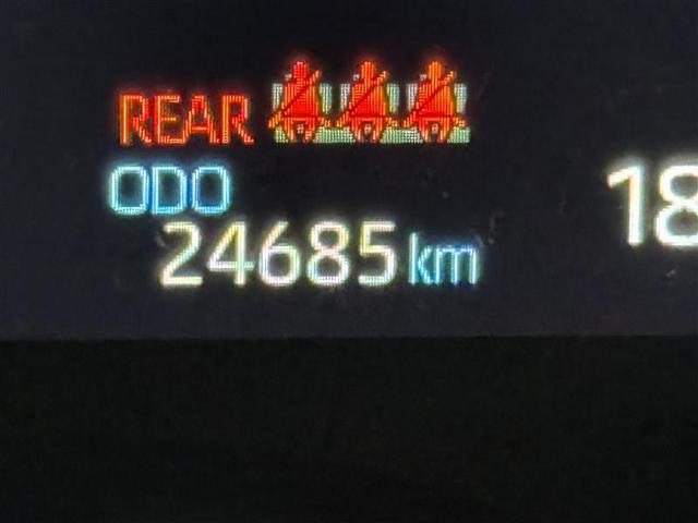 ヤリスクロス ハイブリッドＺ　フルセグ　メモリーナビ　ＤＶＤ再生　ミュージックプレイヤー接続可　バックカメラ　衝突被害軽減システム　ＥＴＣ　ＬＥＤヘッドランプ　ワンオーナー　記録簿（14枚目）