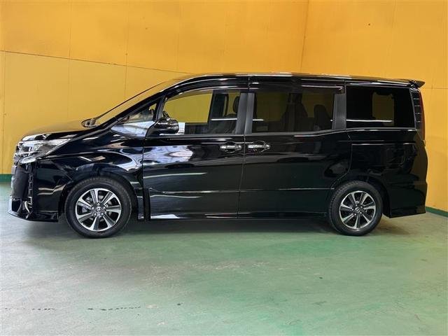 ノア Ｓｉ　ダブルバイビーＩＩＩ　フルセグ　メモリーナビ　ＤＶＤ再生　ミュージックプレイヤー接続可　後席モニター　バックカメラ　衝突被害軽減システム　ＥＴＣ　ドラレコ　両側電動スライド　ＬＥＤヘッドランプ　乗車定員７人　３列シート（2枚目）